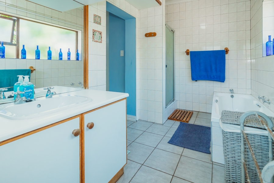 3 Bedroom Property for Sale in Fernridge Western Cape